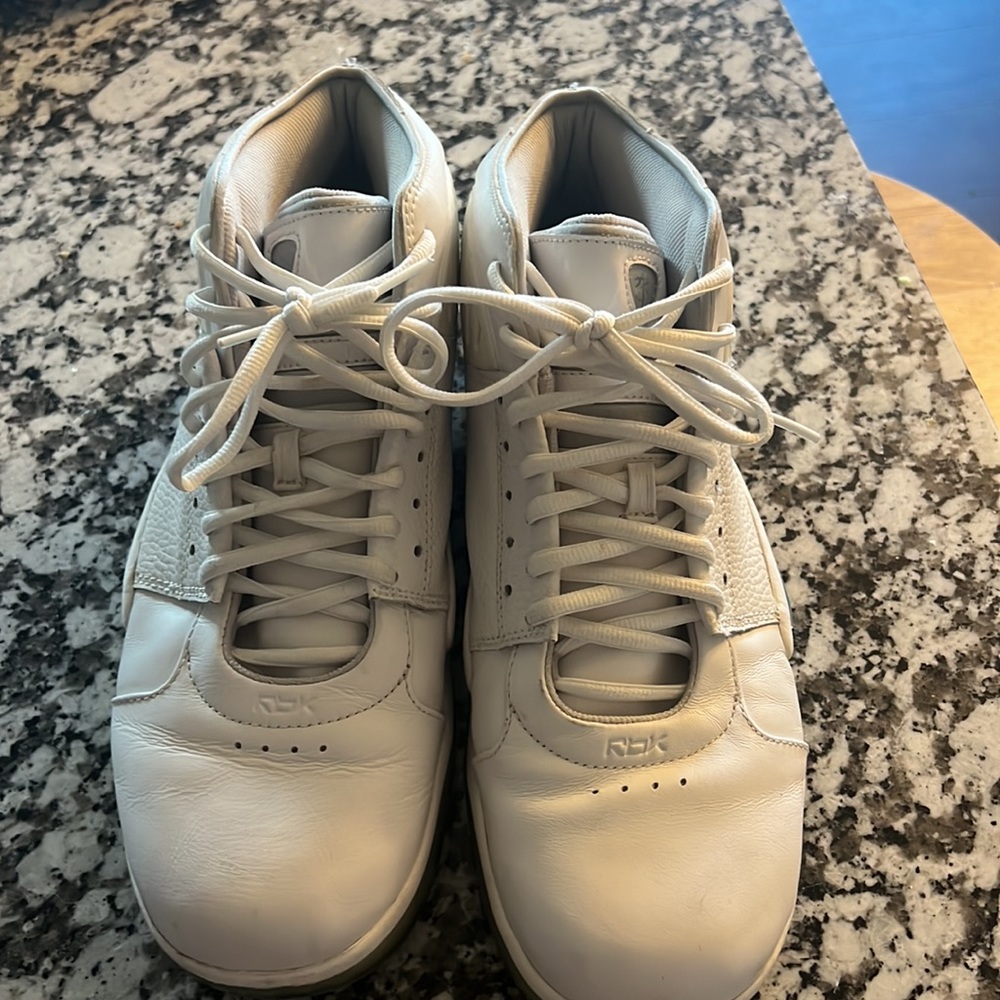Men’s Reebok ATR Alpha Basketball Shoes - Picture 2 of 8